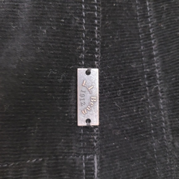 L.l. Bean women's classic black straight leg corduroy pants - Picture 5 of 10